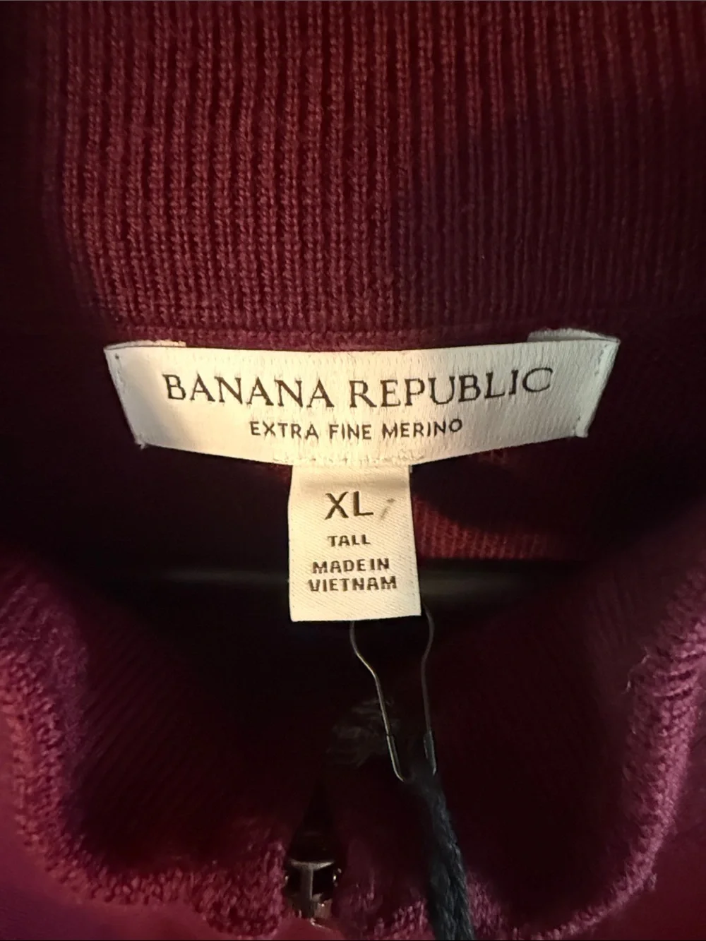 Banana Republic Men's Zip Mock Neck Sweater — Maroon
